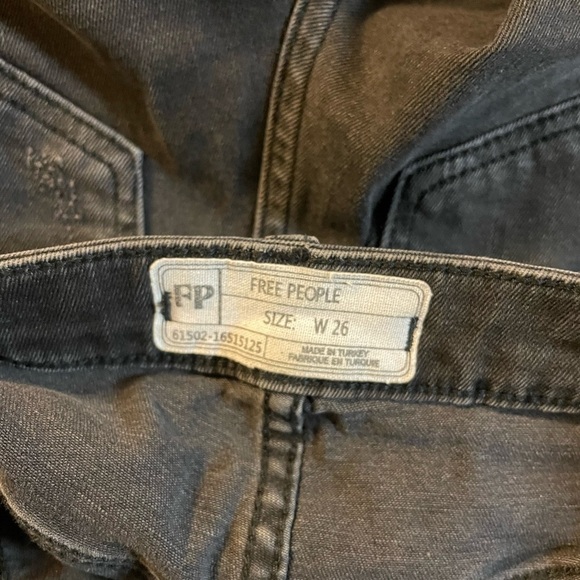 Free People Great Heights Distressed Raw Edge Frayed Busted Knee Skinny Jeans - Picture 9 of 9